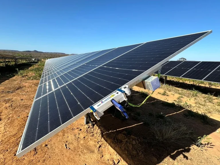 Soluções 04-sistema-fotovoltaico-curva-vxi-usina-primos